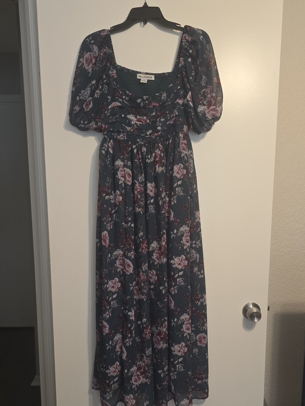 Wallflower Hunter Green Floral Maxi Dress with Puff Sleeves